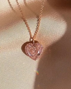 Collier pendentif fantaisie en diamant de laboratoire taille cœur rose brunâtre, avec halo de diamants rose clair en forme de cœur, à vendre pour l'exportation - Product Image 6