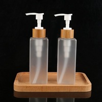 Bouteilles cosmétiques PET 100ml 120ml 200ml, bouteilles rondes carrées givrées avec pompe à lotion en bambou