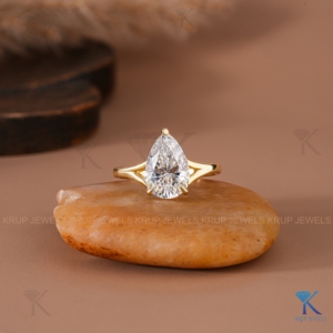 Pear Shaped Lab Grown Diamond <b>Solitaire</b> Engagement <b>Ring</b> Solid Yellow Gold Split Shank Bridal Fine Jewelry For Women's Everyday - Product Image 1