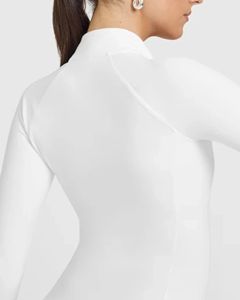 เสื้อแจ็คเก็ตโยคะสำหรับผู้หญิงแบบใหม่ ซิปเต็มตัว คอตั้ง มีช่องสำหรับนิ้วโป้ง ทรงเข้ารูป เหมาะสำหรับวิ่ง ออกกำลังกาย ฟิตเนส  แบบสปอร์ตแวร์สั่งทำพิเศษ - Product Image 3