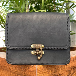 ¡Novedad de 2024! Bolsos de hombro de cuero genuino de alta calidad de tamaño pequeño, bolsos cruzados de diseñador de lujo a la moda para mujer - Product Image 2