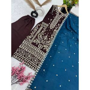 Conjunto de Dupatta y parte superior inferior de mujer de moda con trabajo de secuencia de bordado pesado - Product Image 5