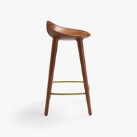 Tabouret de bar moderne en fer forgé Nyxora Atelier, base métallique, design mi-siècle, écologique, durable, personnalisable, pour hôtels et bars commerciaux