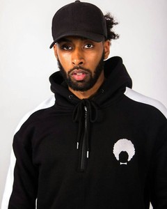 Conjunto de Sudadera con Capucha Personalizada y Pantalones Deportivos a Juego, con Detalles de Punto Acanalado y Diseño Moderno e Informal para Marcas de Estilo de Vida - Product Image 6