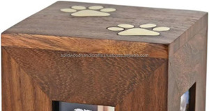Urnes funéraires en bois faites à la main pour animaux de compagnie, urnes commémoratives de crémation de haute qualité - Product Image 4