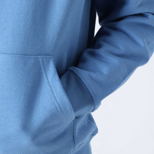 Sweat-shirts à capuche surdimensionnés unisexes de qualité supérieure, design personnalisé imprimé, style streetwear, fabriqués au Pakistan, en polaire avec col à capuche. - Product Image 4