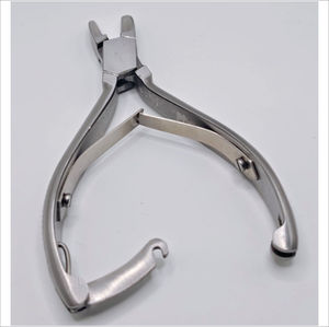 Alicates para Cutículas de Acero Inoxidable Profesionales y Duraderos Hechos en Pakistán para Uñas de los Dedos, Alta Calidad, Venta al Por Mayor - Product Image 2