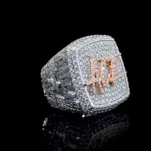 Anillo de Lujo para Hombre con Moissanita Creada en Laboratorio, Diseño Hiphop de Proveedor Indio para Bodas, Fiestas y Festivales - Product Image 3