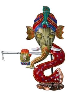 งานฝีมือโลหะ ตัดด้วยมือ ขึ้นรูปด้วยมือ เคลือบสีฝุ่น โต๊ะตกแต่งบ้าน ดีไซน์อาร์ตเดโค น้ำหนักเบา ของขวัญวันดิวาลี - Product Image 1