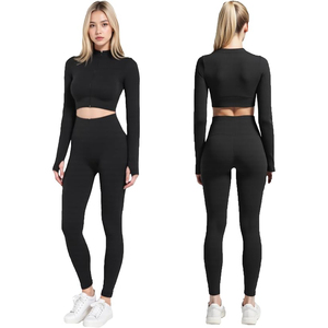 Ensemble de yoga taille haute pour femme : Soutien-gorge de sport à col montant et Leggings taille haute sculptants avec côtés froncés en Nylon Spandex - Product Image 1