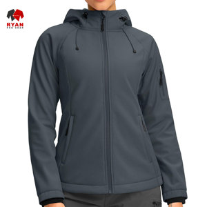 เสื้อแจ็คเก็ตซอฟต์เชลล์แบบออกแบบเองสำหรับผู้ชาย พร้อมโลโก้แบบกำหนดเอง ออกแบบ ODM OEM แบรนด์ Ryan Pro Gear - Product Image 1