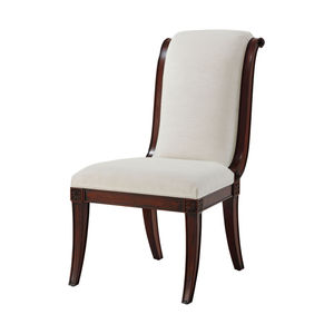 Silla de Comedor de Lujo con Respaldo de Medallón Francés en Caoba, Silla Lateral Neoclásica Clásica para Uso en Hoteles y Hogares - Product Image 1