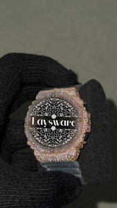 Reloj de Lujo Analógico Digital con Incrustaciones de Moissanita VVS, Caja Plateada, Esfera Dorada, Correa de Goma Gris, Estilo Hip Hop para Hombre - Product Image 4