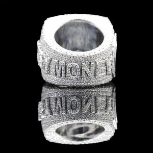 Moissanita Royal para Anillo de Rey, 0.5 Quilates, DEF, Plateado en Plata, de Lujo - Product Image 3