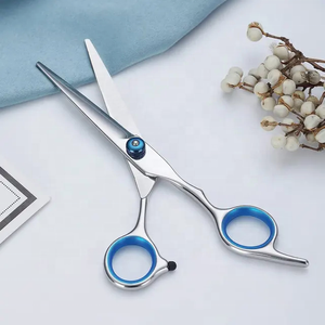 Accesorios de salón de alta calidad, tijeras de corte de pelo, tijeras de peluquería de acero inoxidable para el hogar de 6 pulgadas, tijeras de peluquero - Product Image 5