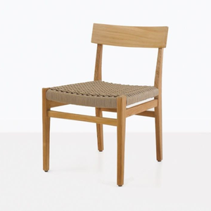 Conjunto de comedor para jardín hecho de madera de teca maciza seca en horno con marco grueso, acabado natural y construcción robusta. - Product Image 1