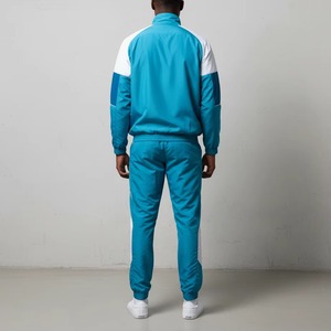 Ensemble survêtement homme personnalisé coupe-vent et jogging, léger, color block, streetwear, en nylon, collection 2026 - Product Image 4