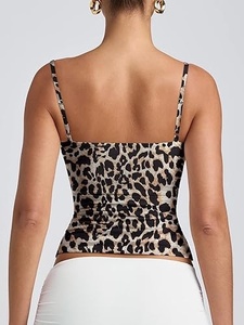 Camiseta sin mangas ajustada para mujer, estilo casual y urbano de verano, camiseta básica para dama, algodón suave para uso diario. - Product Image 6