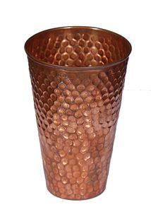 Vaso de Cobre Artesanal con Grabado Floral Tradicional, Taza Ayurvédica para Agua, para el Hogar, Comedor y Cocina - Product Image 4