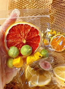 Hot Deal mélange de fruits tropicaux baies et cubes d'agrumes, sans sucre, lyophilisé, parfait avec du thé, origine Vietnam - Product Image 3