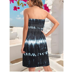 Robe de plage pour femme, élégante, à imprimé floral, légère, coupe ample, avec manches courtes stylées, idéale pour les vacances d'été. - Product Image 2