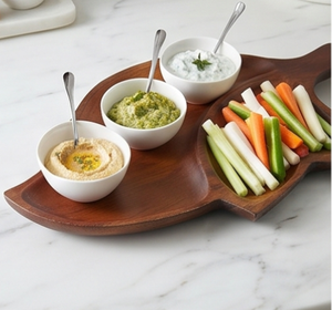 Plato de servir de madera con forma de hoja, hecho a mano, diseño minimalista, bandeja para servir postres y bocadillos, ideal para eventos en el hogar o restaurantes. - Product Image 3