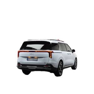 Kia Carnival HEV 7 places Modèle Signature 2024, 8485 km, Boîte automatique, Sièges en cuir, Caméra de recul, Conduite à gauche - Product Image 1