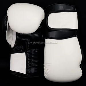 Gants de boxe personnalisés OEM, gants de boxe en cuir de vachette pour l'entraînement professionnel des boxeurs MMA - Product Image 1