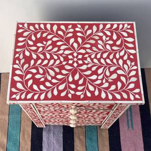Table console en os incrusté rouge avec trois tiroirs de rangement, table d'appoint incrustée d'agate pour salon - Product Image 6