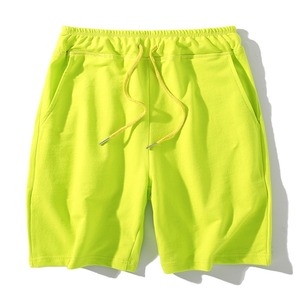Shorts Bermuda Homme Rouge Uni à Cordon de Serrage, Décontracté, Tricoté, Taille Mi-Haute, en Coton Respirant - Product Image 3