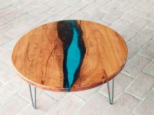 Table basse en bois et résine époxy bleu ciel, style vintage, qualité supérieure, personnalisable, pour salon, avec tabouret professionnel - Product Image 4