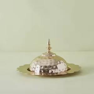 ชามโลหะดีไซน์สวยพร้อมฝาปิด สำหรับเสิร์ฟอาหารอิฟตาร์ ผลไม้อบแห้ง เหมาะสำหรับรอมฎอน อิฟตาร์ และรับประทานอาหารที่บ้าน - Product Image 5