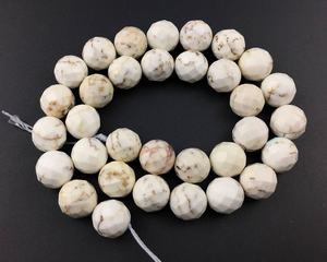 ลูกปัดแมกนีไซต์ธรรมชาติทรงเหลี่ยม ลูกปัดพลอยทรงกลม ร้อยเป็นเส้น สำหรับทำเครื่องประดับ งานฝีมือ DIY - Product Image 1