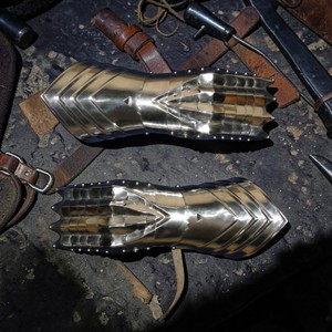 ชุดถุงมือโลหะเคลือบเงินสไตล์โกธิคยุคกลาง สำหรับแต่งกายฮาโลวีน คอสเพลย์ งานศิลปะ และของสะสม - Product Image 4