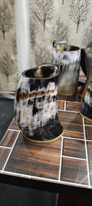 Taza de Cuerno para Hombre y Mujer, Hecha a Mano, Duradera, Grabada con Diseño Vikingo, Color Natural, Venta al por Mayor - Product Image 4