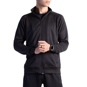 Ensemble de survêtement noir pour homme avec veste zippée et pantalon de jogging avec poches latérales, tenue décontractée pour l'automne - Product Image 3