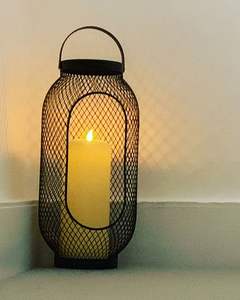 Farol de metal para velas, portavelas dorado, farol de cristal tipo huracán, farol decorativo de metal para mesa. - Product Image 5