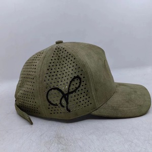 Gorra Snapback de 6 Paneles Kitchen Assassin, Malla Transpirable, Logotipo Bordado, Unisex, Estilo Urbano, Ajuste Ajustable, Verde Oliva y Blanco - Product Image 6