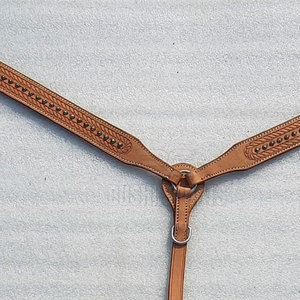 Prix de gros : Harnais de poitrail pour cheval réglable et confortable, offrant un ajustement pratique et un soutien fiable - Product Image 4