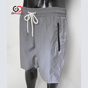Shorts Deportivos Grises de Secado Rápido, Cintura Media, Cordón Ajustable, Bolsillos con Cremallera, para Gimnasio y Natación, Diseño de Logotipo Personalizado, Shorts Casuales para Hombre - Product Image 4