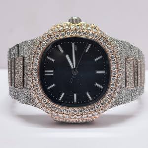 Montre automatique de luxe pour homme en acier inoxydable, qualité excellente, avec diamants, mécanique, idéale comme cadeau, disponible à la vente. - Product Image 4