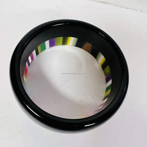 Bouton de manchette artisanal personnalisé hautement poli Bracelet en résine de mode de style vintage pour les femmes de l'Inde - Product Image 3