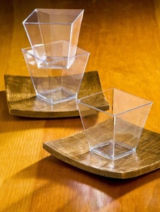 Nice Design <b>Plastic</b> Dessert Packaging <b>Cups</b> for Commercial Food Service 125ml Meal Square Shape <b>Cups</b> for Yogurt Parfait and Fruit - Product Image 1