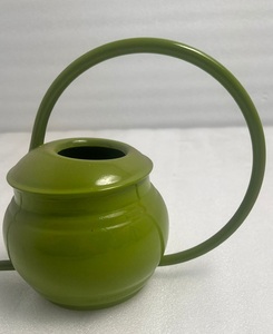 Arrosoir en fer au design antique avec finition thermolaquée, idéal pour la décoration vintage de la maison et du jardin, accessoire décoratif. - Product Image 3
