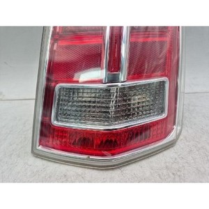 ไฟท้ายขวา LED รุ่น 300 II ปี 2011-2014 ของแท้ มือสอง รหัสอะไหล่ 68154610AD - Product Image 3