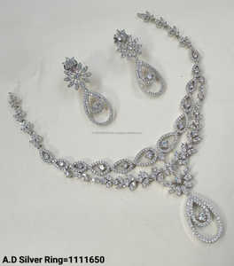 Ensemble de bijoux de mariée en diamant américain classique Collier et boucles d'oreilles en deux pièces pour mariage Style classique à la mode - Product Image 1