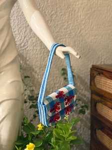 กระเป๋าคลัทช์สะพายไหล่แบบมีลูกปัด ดีไซน์คล้าย Staud Bag ของขวัญแต่งงาน สไตล์โบฮีเมียน ทันสมัย เป็นมิตรกับสิ่งแวดล้อม น้ำหนักเบา ทำด้วยมือ เหมาะสำหรับฤดูร้อน - Product Image 3
