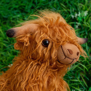 Peluche de Animal Ultra Suave, Compañero Reconfortante, Juguete de Peluche Realista de 28 cm, Yak Sentado - Product Image 3