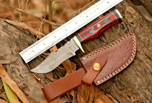 Cuchillo de caza de acero de Damasco personalizado OEM de Edge Master Manufacture, cuchillo de supervivencia Bushcraft de hoja fija con mango de madera roja y cuero. - Product Image 5