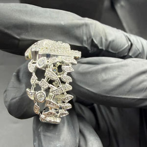 Bague de luxe pour homme tête de lion, en argent 925, sertie de diamants taille ronde certifiés IGI, style Hip Hop Bling, bijou statement - Product Image 2